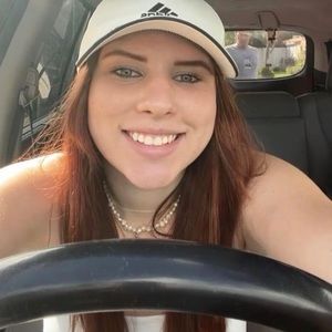 Meet your Posher, Valerie